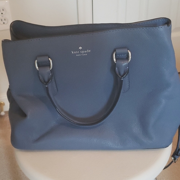 Handbag - Picture 2 of 5